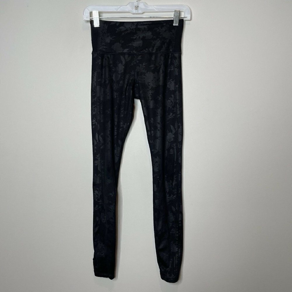 Athleta Midnight Garden Stirrup Leggings Size XSP Black Floral - Picture 5 of 12